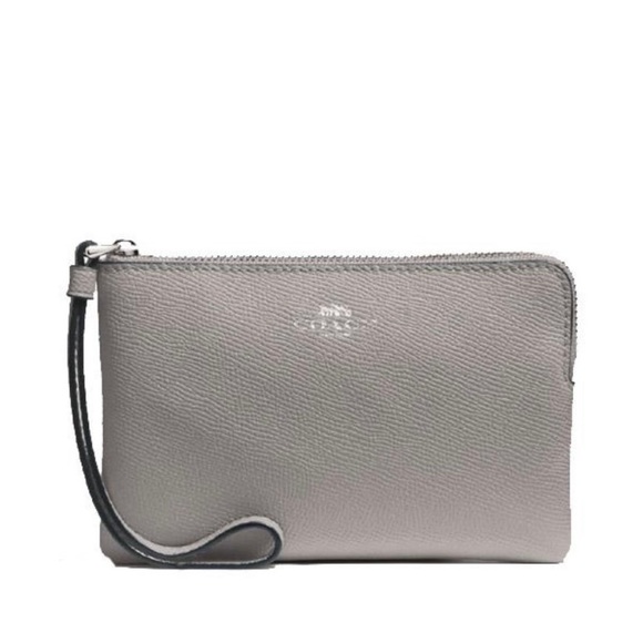 **SOLD!!** COACH CORNER ZIP WRISTLET - Picture 7 of 7